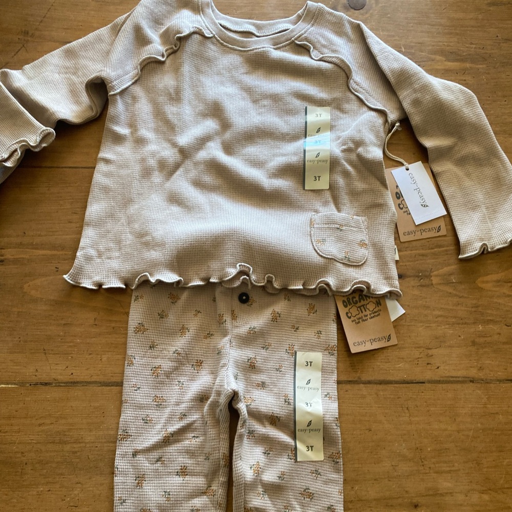 NWT Easy Peasy Set Floral 3T